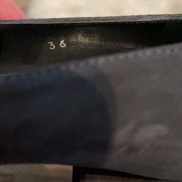 Stuart Weitzman Mary Square Toe Gray Suede Low Heel Pumps - Picture 3 of 7